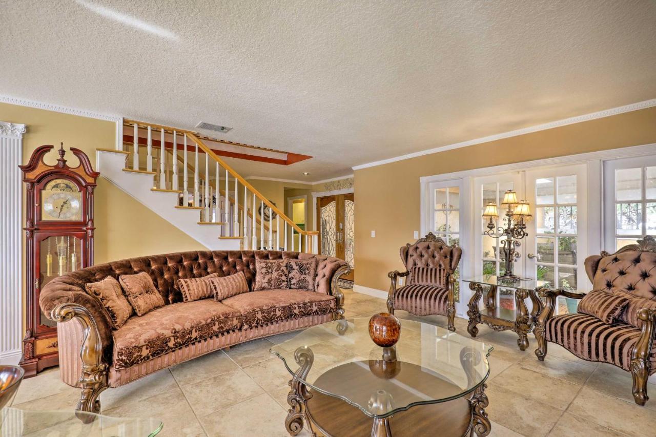 Cozy Home In Heart Of Tampa With Lanai And Pool! Экстерьер фото