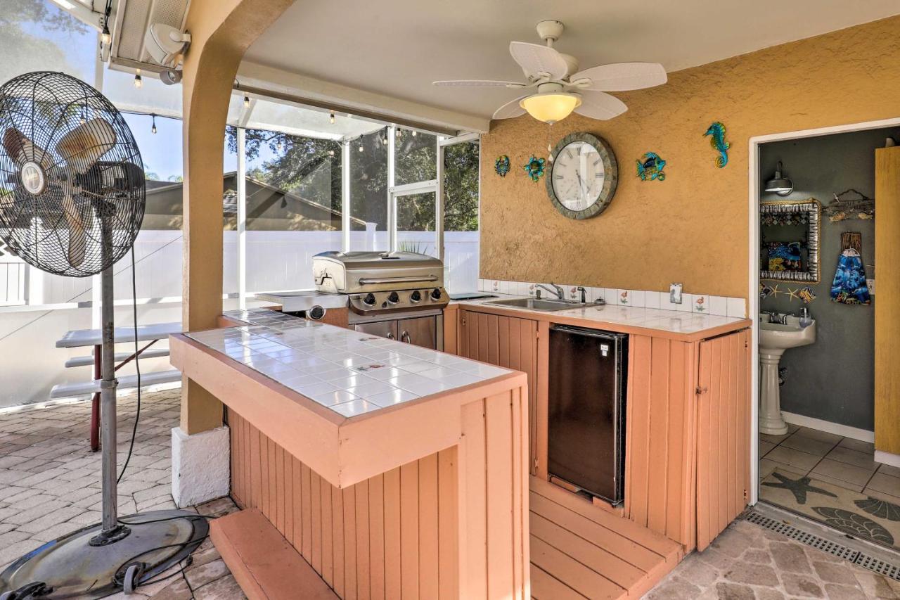 Cozy Home In Heart Of Tampa With Lanai And Pool! Экстерьер фото