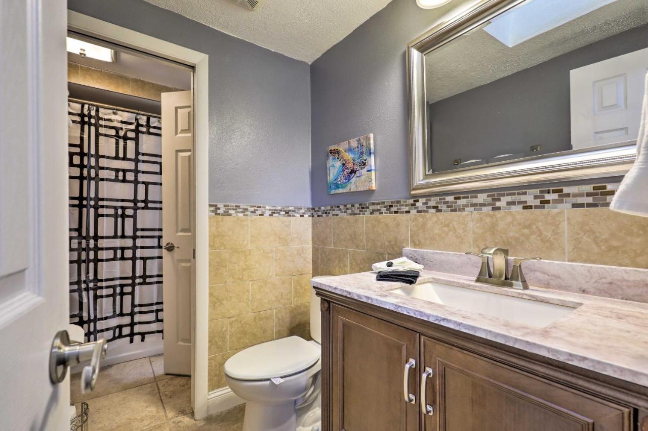 Cozy Home In Heart Of Tampa With Lanai And Pool! Экстерьер фото
